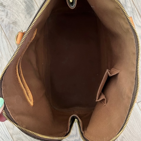 Louis Vuitton Alma PM - Picture 2 of 9